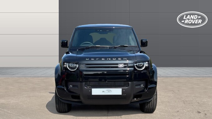 Land Rover Defender 3.0 D250 X-Dynamic SE 110 5dr Auto Diesel Estate - Image 7